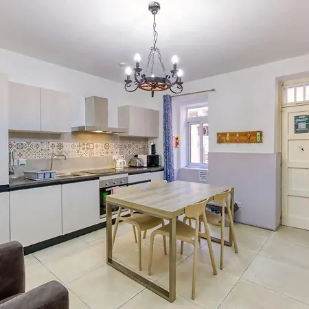 Seaside Escape With Cosy Interior Sliema