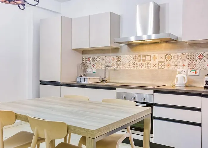 Case de vacanță Seaside Escape With Cosy Interior