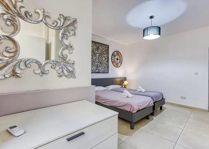 Case de vacanță Seaside Escape With Cosy Interior