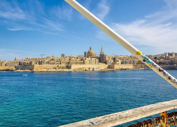 Case de vacanță Seaside Escape With Cosy Interior Sliema